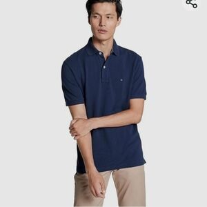 TOMMY HILFIGER Men's Short Sleeve Cotton Pique Custom Fit Polo Shirt